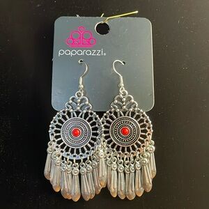 Paparazzi Dreamcatcher Earrings. NWT